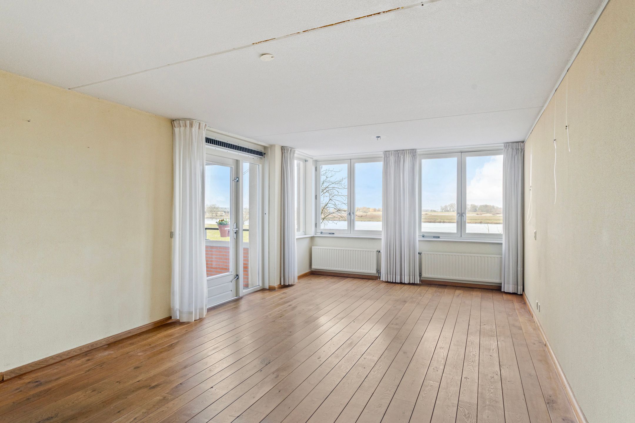 Foto 9 van Maasboulevard 271