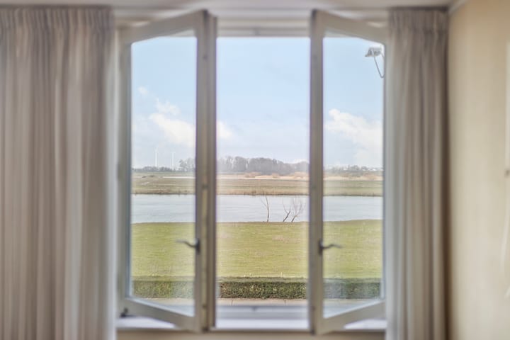 Foto 11 van Maasboulevard 271