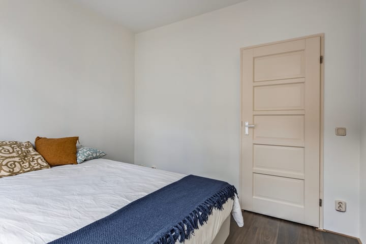 Foto 14 van Eerste Keucheniusstraat 14-1