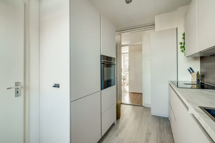 Foto 18 van Hijmans van den Berghlaan 10