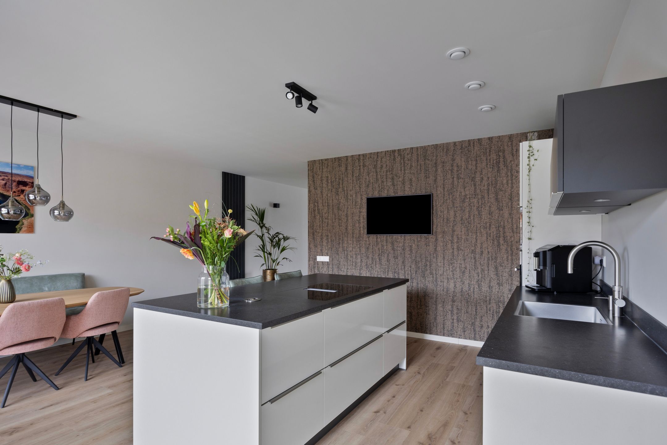 Foto 21 van Markiezaathof 98