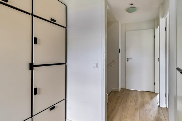 Foto 22 van Van Genkstraat 60