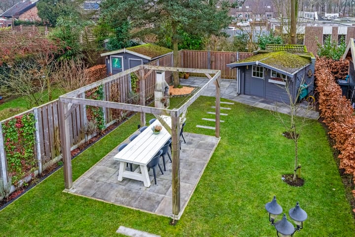 Foto 31 van Van Genkstraat 60