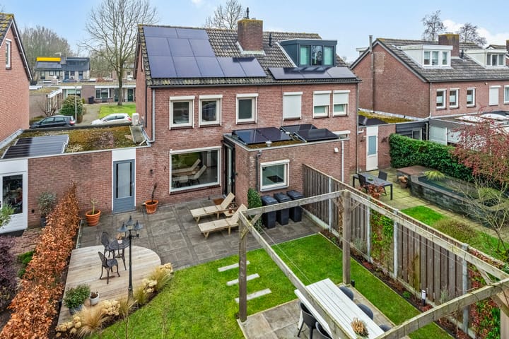 Foto 34 van Van Genkstraat 60