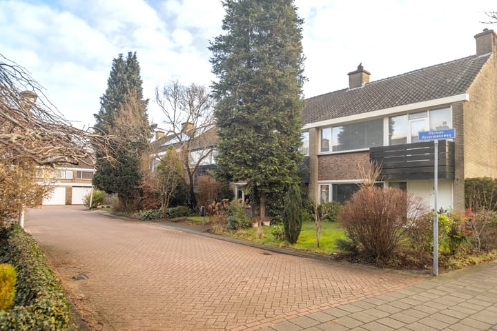 Foto 42 van Herman Heyermansweg 61