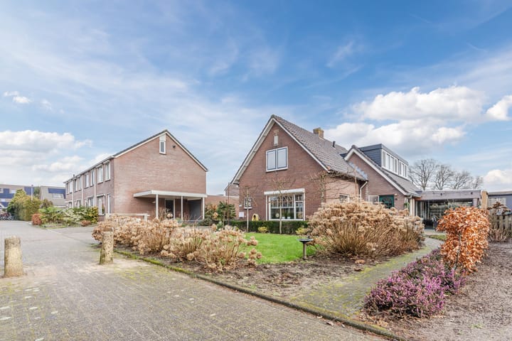 Foto 5 van Merelweg 92