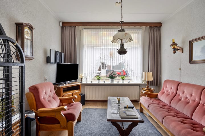 Photo 7 of Toloysenstraat 13