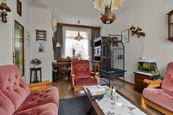 Photo 9 of Toloysenstraat 13