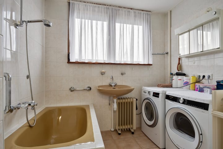 Photo 22 of Toloysenstraat 13