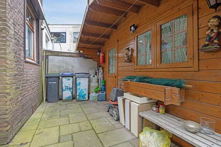 Photo 24 of Toloysenstraat 13