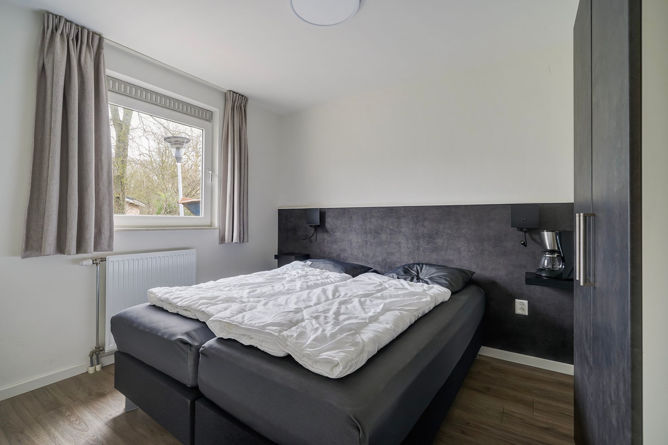 Photo 24 of Machiel Vrijenhoeklaan 450-189