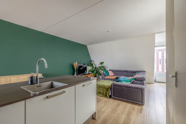 Photo 7 of Mgr vdn Tillaartstraat 52