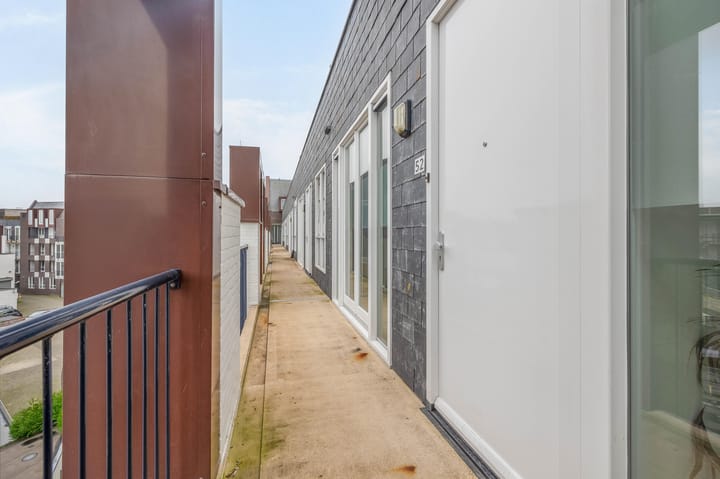 Photo 24 of Mgr vdn Tillaartstraat 52