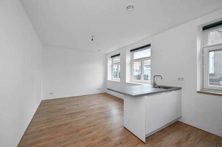 Foto 3 van Czarinastraat 25-D