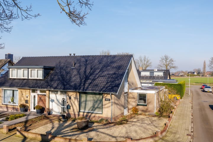 Foto 41 van Seringenstraat 10