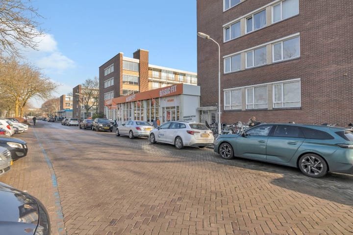 Foto 5 van Monseigneur van Steelaan 406