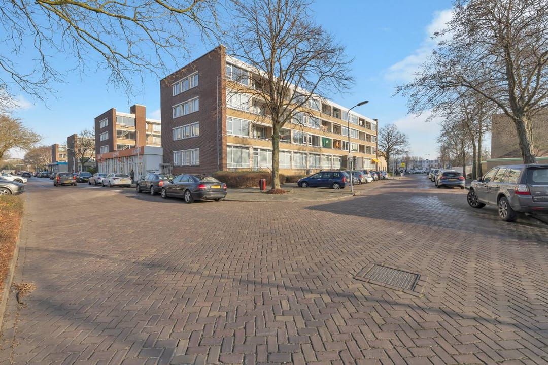 Foto 2 van Monseigneur van Steelaan 406