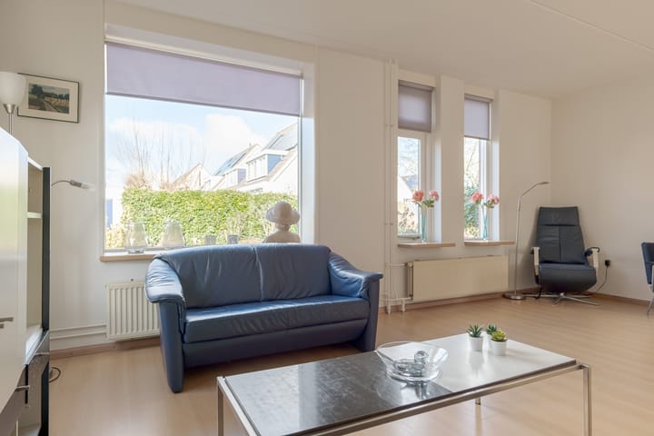 Foto 15 van Weegbree 16