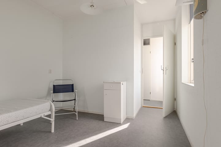 Foto 38 van Weegbree 16