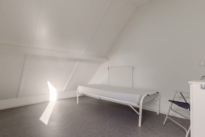 Foto 39 van Weegbree 16