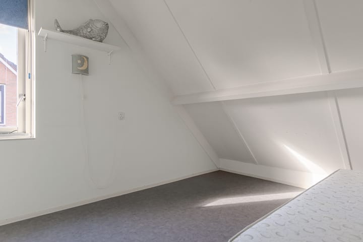 Foto 40 van Weegbree 16