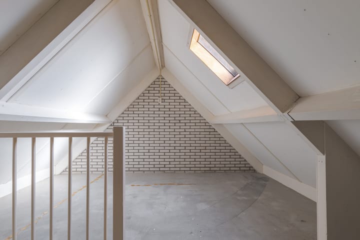 Foto 44 van Weegbree 16