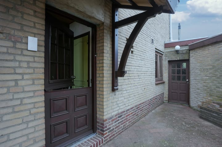 Foto 27 van Reinald van Gelrestraat 2