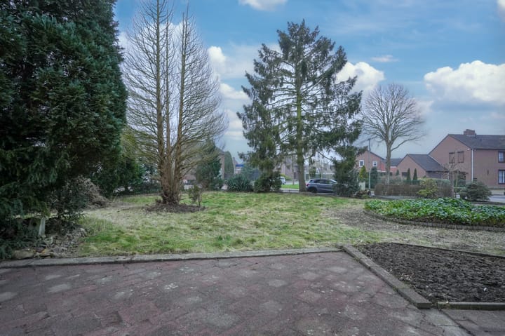 Foto 29 van Reinald van Gelrestraat 2