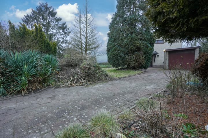 Foto 31 van Reinald van Gelrestraat 2