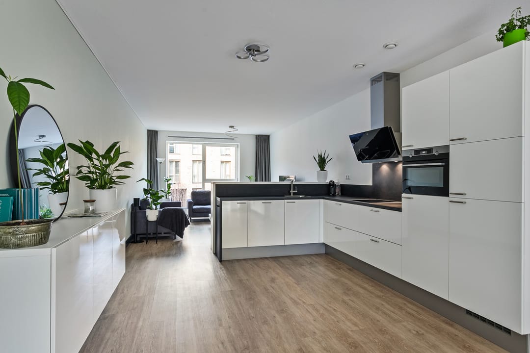 Photo 2 of Zamenhofstraat 46-D