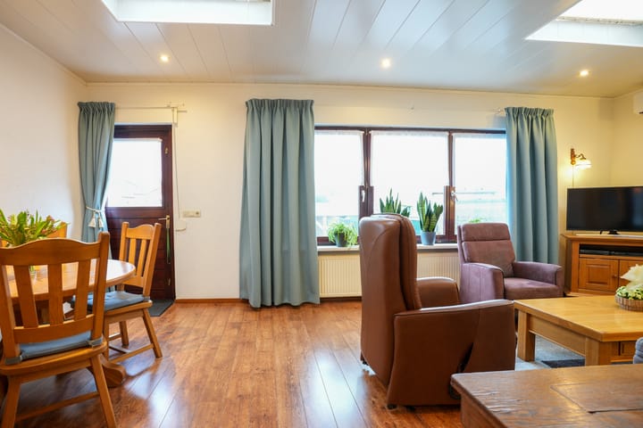 Foto 10 van Van Goudoeverstraat 2