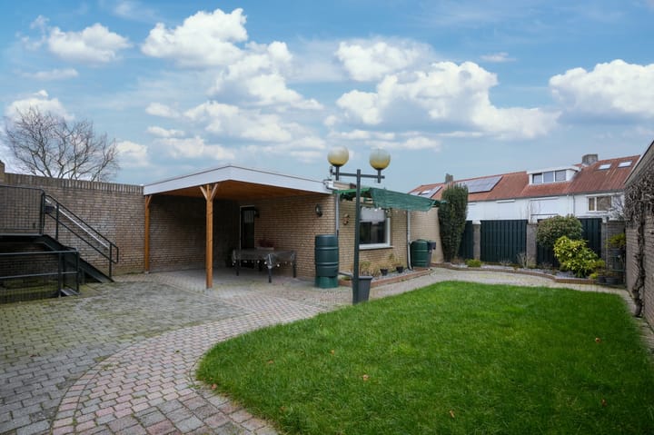 Foto 31 van Van Goudoeverstraat 2