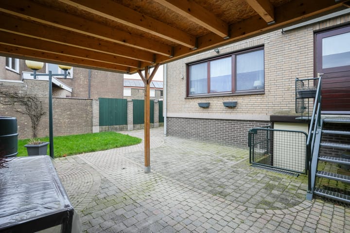 Foto 33 van Van Goudoeverstraat 2