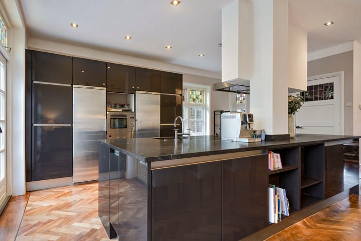 Foto 12 van Versterplein 13