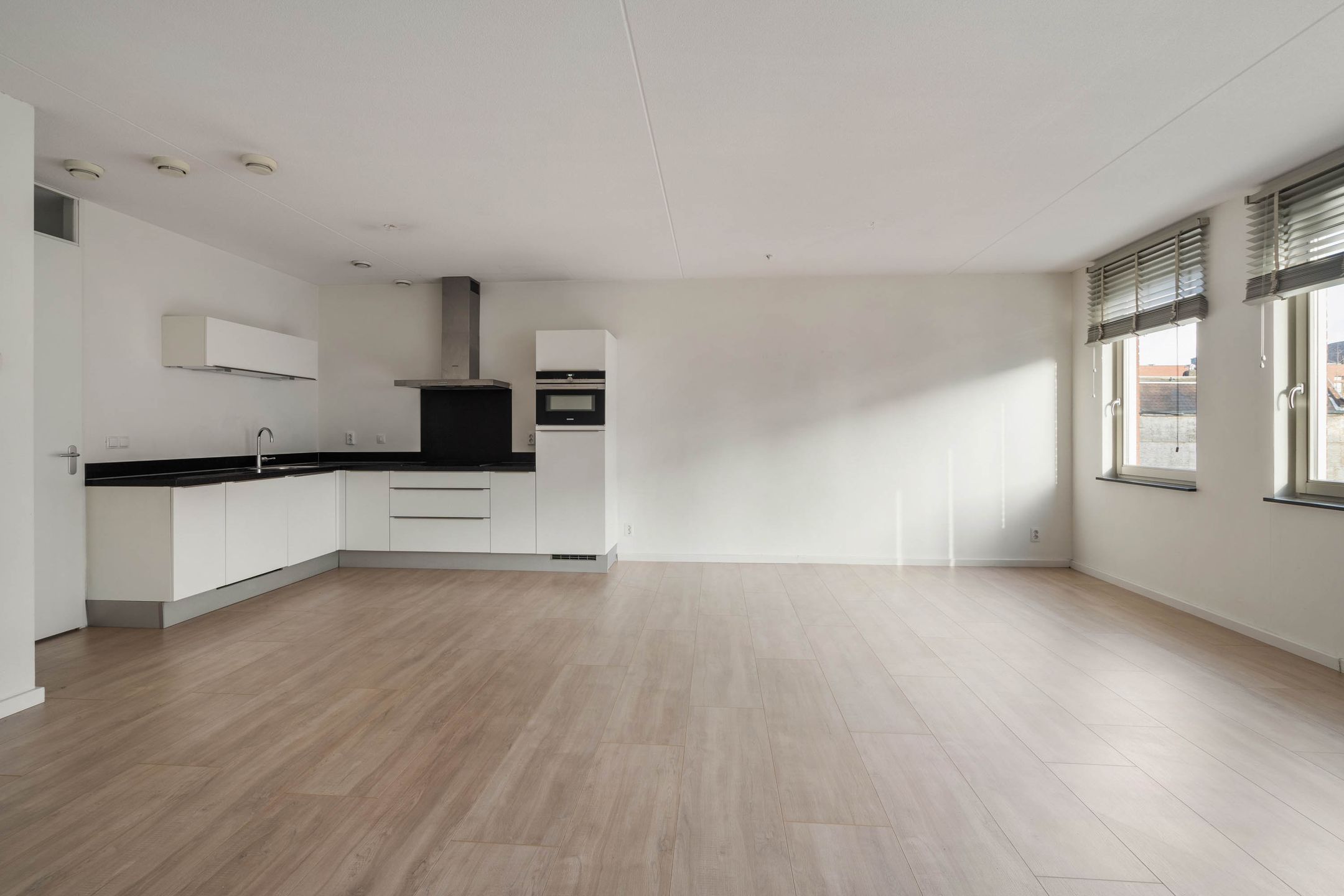 Foto 9 van Menno van Coehoornstraat 23