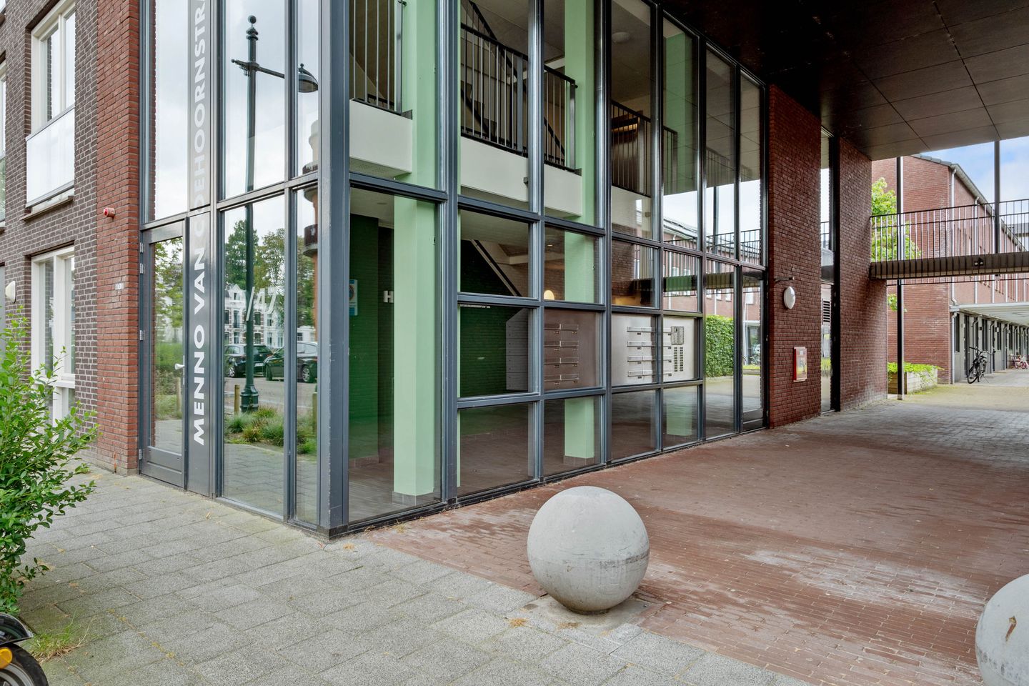 Foto 29 van Menno van Coehoornstraat 23