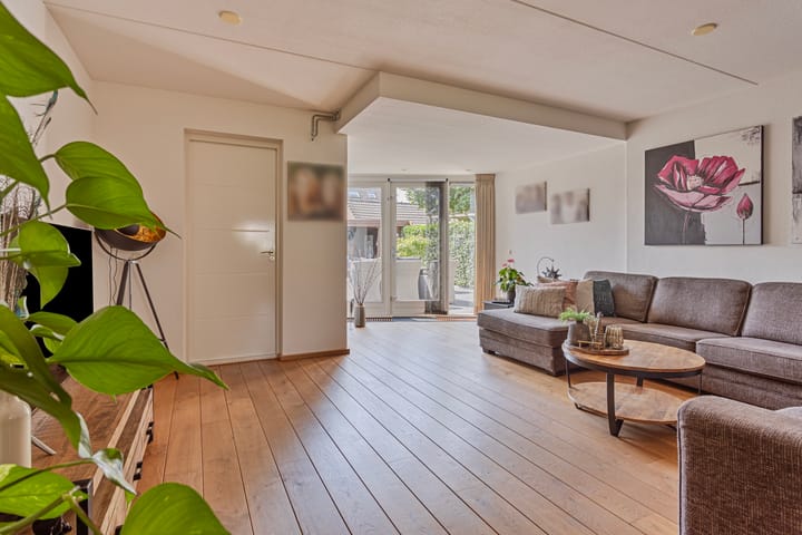 Foto 2 van Kattedoorn 109