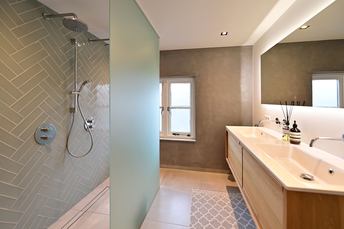 Foto 14 van Laarderweg 181