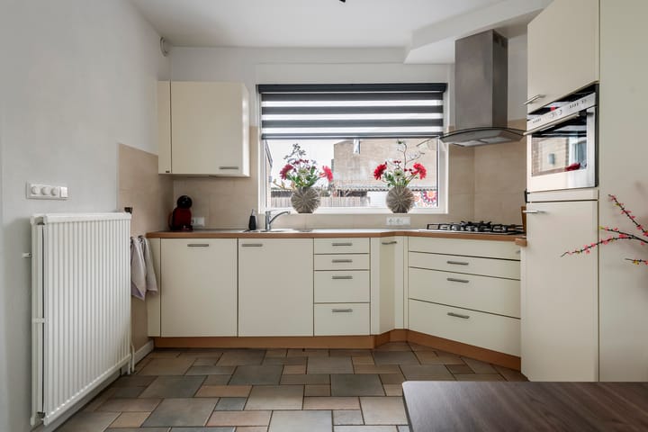 Foto 15 van Ridder Alartlaan 88