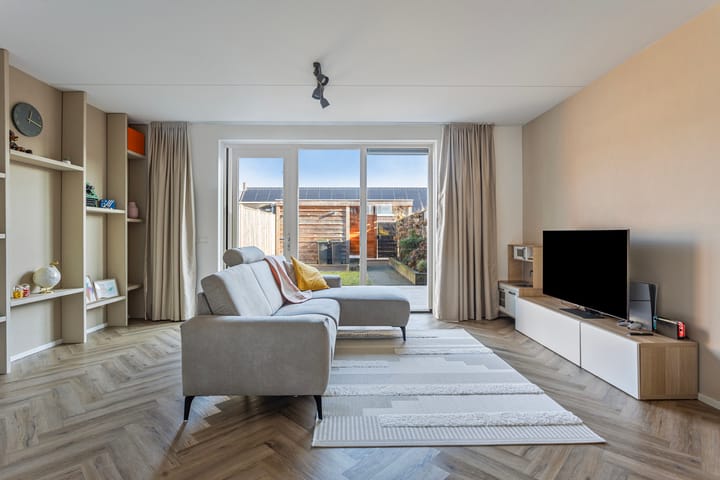 Foto 9 van Lisdodde 60