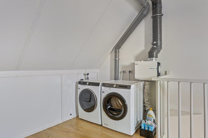 Foto 26 van Lisdodde 60