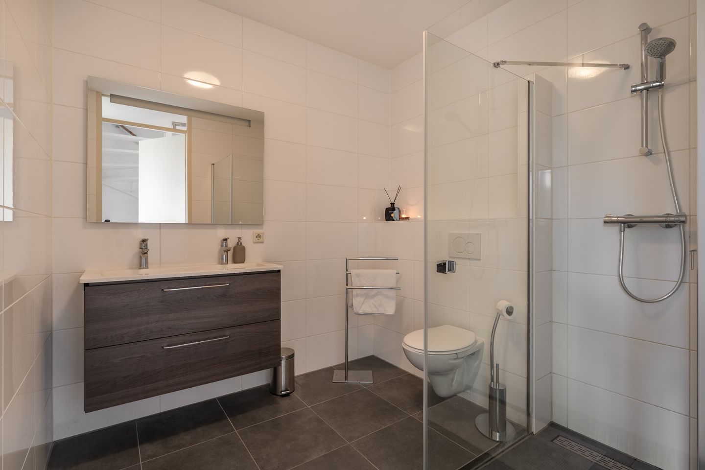 Foto 20 van Koningin Maximahof 16