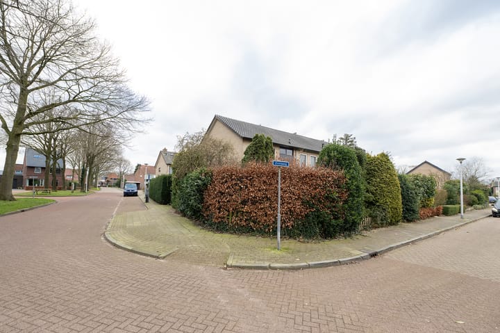 Foto 26 van Zinniaweg 24