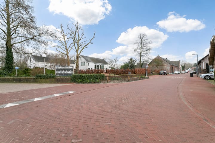 Foto 26 van Orthen 163