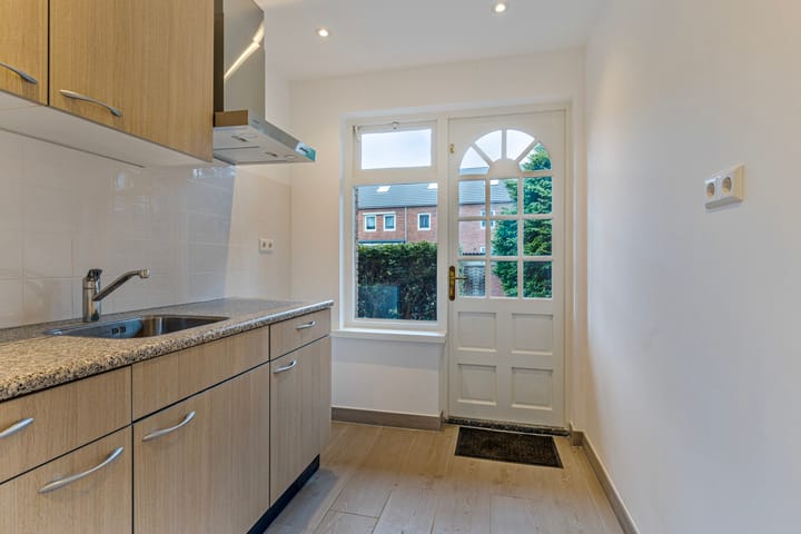 Foto 5 van Johan de Wittlaan 361