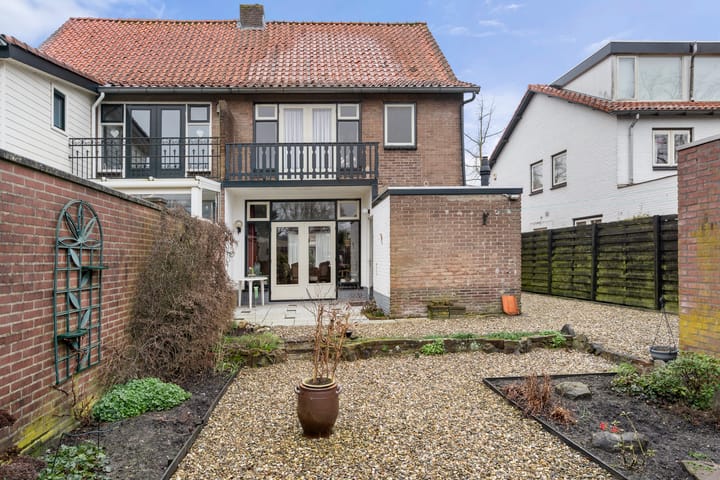 Foto 9 van Irenelaan 9