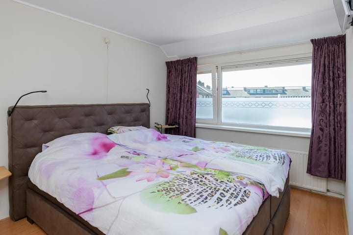 Foto 12 van Nobelstraat 51