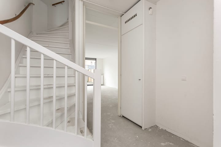 Photo 9 of Straat van Corsica 22