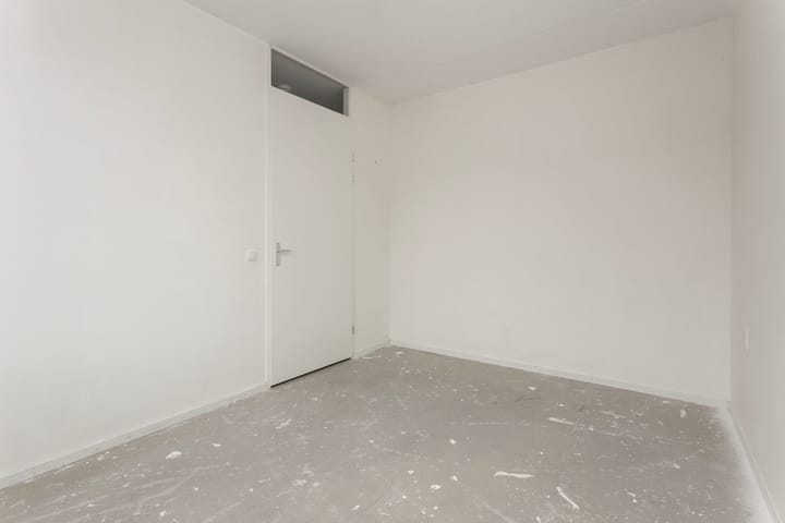 Photo 12 of Straat van Corsica 22