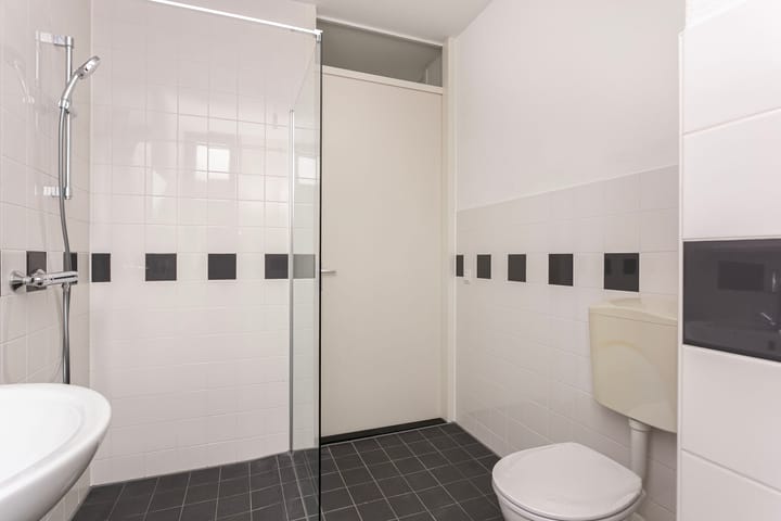 Photo 16 of Straat van Corsica 22